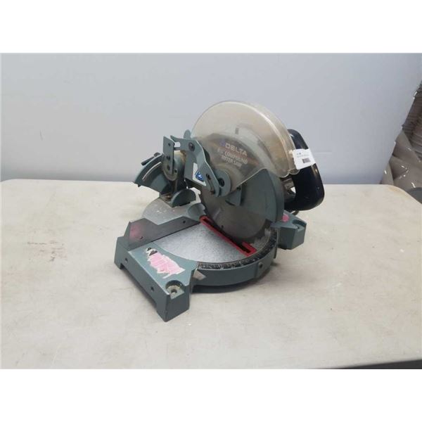 DELTA 8 1/4 INCH COMPOUND MITER SAW