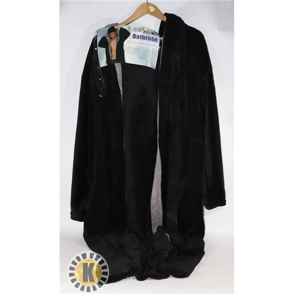 MENS BATHROBE BLACK KEMUSI