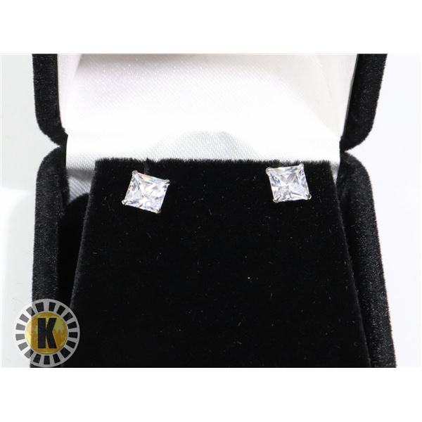 STERLING SILVER .25ct EACH CZ DIAMOND EARRINGS,