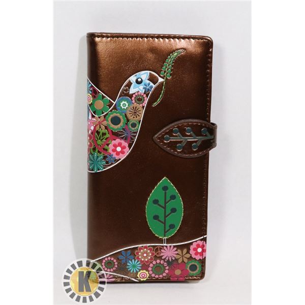 NEW SHAG WEAR WOMENS WALLET