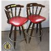 Image 1 : VINTAGE SET OF 2 RED CUSHIONED BAR CHAIRS
