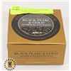 Image 1 : BLACK PEARL AND GOLD HYDRO GEL EYE PATCH 30 SETS