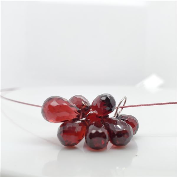 10K WHITE GOLD GARNET(27CT) NECKLACE