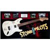 Image 3 : Stone Temple Pilots signed guitar