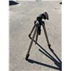 Image 1 : Tripod