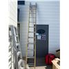 Image 1 : Electricians ladder