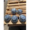 Image 1 : Centre caps