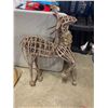 Image 1 : Deer decor