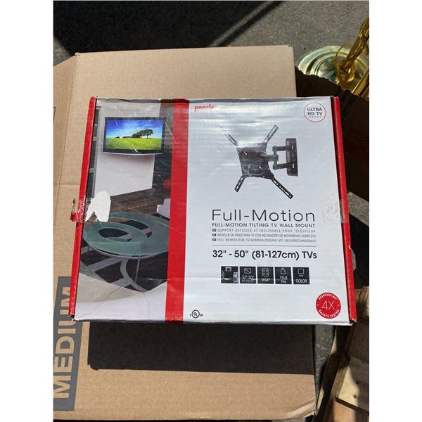 Full motion  tilting tv wall mount