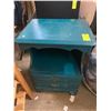 Image 1 : Night stand