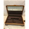 Image 1 : Flatware case