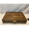 Image 1 : Flatware case with some flatware
