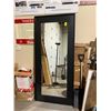 Image 1 : Large mirror