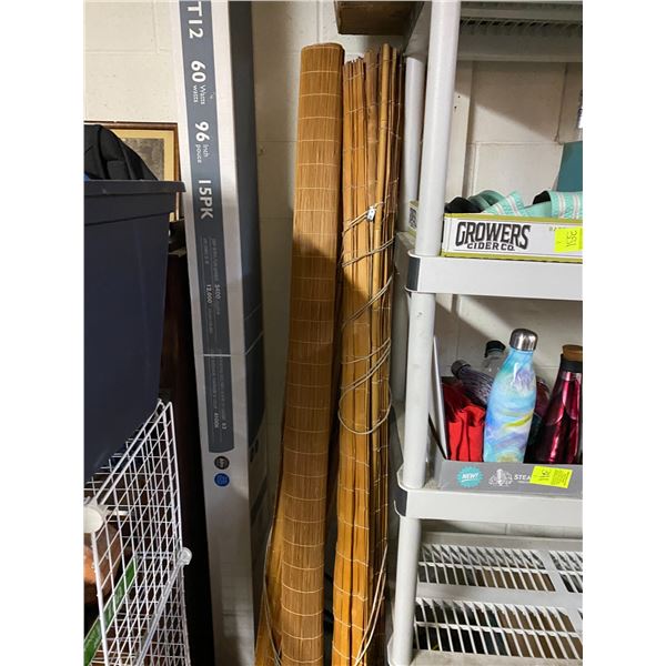 Lot of 4 blinds