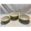 Image 2 : Lot of nesting bowls