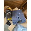 Image 1 : Slide projector and slides