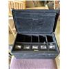 Image 1 : Kangaroom storage box