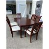 Image 1 : Table 6 chairs and a leaf