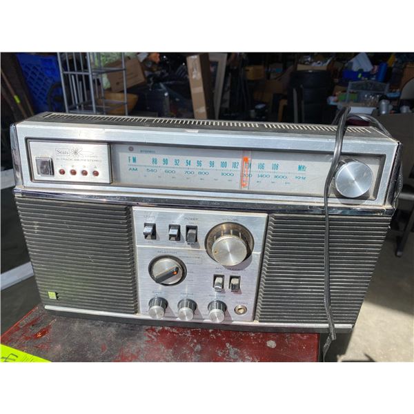 8 track am fm