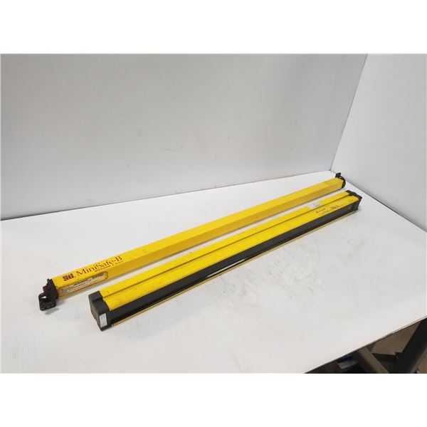 LOT OF MISC SAFETY LIGHT CURTAINS *SEE PICS FOR PART #S*