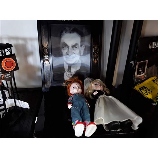 Chucky and Bride and 3D Black and White Picture