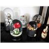 Image 1 : Lot of 4 Globes Skull Candle & Ghost