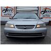 Image 2 : A12F --  2001 HONDA ACCORD LX  , Silver , 264895  KM's