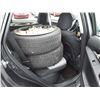Image 17 : L1 --  2009 PONTIAC VIBE  , Grey , 210311  KM's