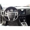 Image 21 : E3 --  2013 CHRYSLER 200 LTD  , Grey , 103750  KM's