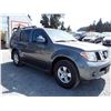 Image 3 : F2 --  2005 NISSAN PATHFINDER LE  , Grey , 244004  KM's