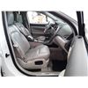 Image 22 : E2 --  2010 LICOLN MKT  , White , 215959  KM's