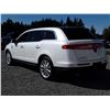 Image 7 : E2 --  2010 LICOLN MKT  , White , 215959  KM's