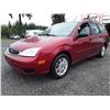 Image 1 : I5 --  2005 FORD FOCUS ZXW , Red , 152117  KM's