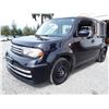 Image 1 : B4 --  2010 NISSAN CUBE , Blue , 204220  KM's