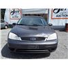 Image 2 : A2 --  2006 FORD FOCUS ZX4  , Grey , 266183  KM's  "NO RESERVE"