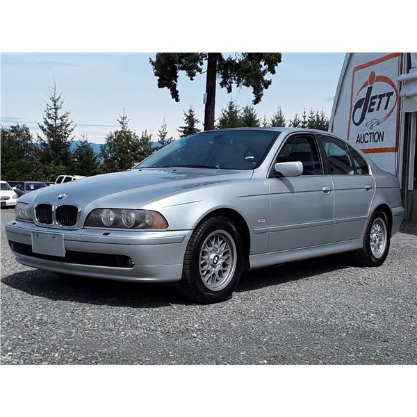 A12 --  2001 BMW 525 IA  , Silver , 1321113  KM's