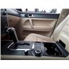 Image 44 : D6 --  2010 VW TOUAREG TDI  , Black , 191998  KM's
