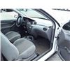 Image 16 : A7 --  2000 FORD FOCUS ZX3 , White , 218677  KM's  "NO RESERVE"