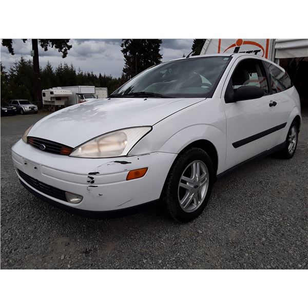 A7 --  2000 FORD FOCUS ZX3 , White , 218677  KM's  "NO RESERVE"