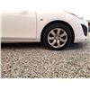 Image 17 : C6 --  2010 MAZDA 3I  , White , 273439  KM's