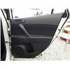 Image 25 : C6 --  2010 MAZDA 3I  , White , 273439  KM's