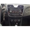 Image 33 : D3 --  2014 CHRYSLER 200 LX , Blue , 125608  KM's