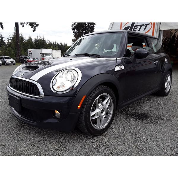 H6A --  2009 MINI COOPER S  , Black , 102406  KM's