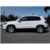 Image 8 : H6C --  2011 VW TIGUAN S , White , 210554  KM's