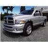 Image 1 : H1 --  2005 DODGE RAM 1500 ST SPORT 4X4 , Silver , 176572  KM's