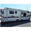 Image 8 : ZZ --  1995 FORD ROYAL CLASSIC C MOTORHOME APROX 26', White , 102.615  KM's