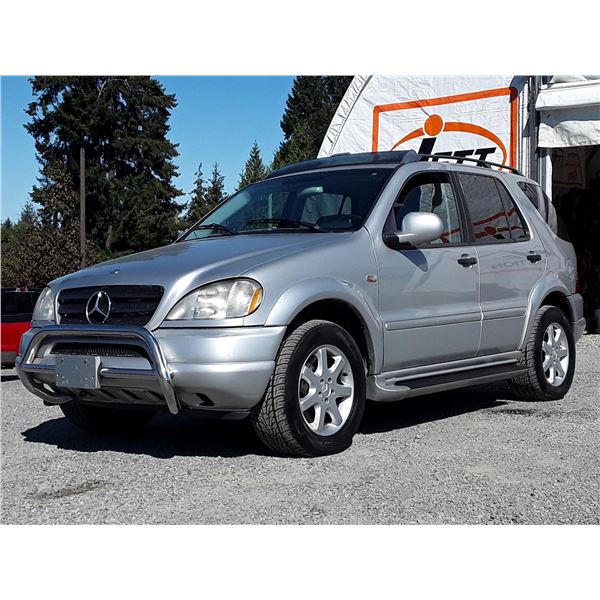 J2 --  2000 MERCEDES ML430 , Silver , 233764  KM's