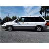 Image 8 : A12E --  2005 FORD FREESTAR LTD , White , 226752  KM's