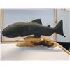 Image 1 : 1 Large carving of Salmon & 1 small carving of Salmon on wood base