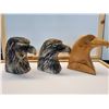 Image 1 : Carving of two Eagles and 1 Seagull